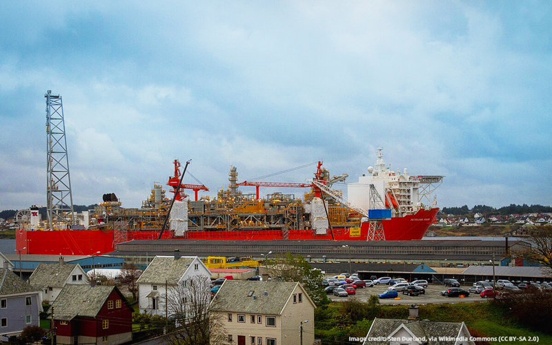 Offshore Oil Gas Context | FPSO: Engineering Constraints and Design Orientation of Centrifugal Compressors Offshore Oil Gas Context | FPSO: Engineering Constraints and Design Orientation of Centrifugal Compressors