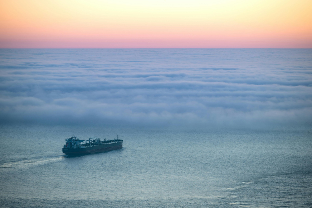 Offshore Oil & Gas Scenarios: Common Requirements Imposed by the Marine Environment on Centrifugal Compressors Offshore Oil & Gas Scenarios: Common Requirements Imposed by the Marine Environment on Centrifugal Compressors
