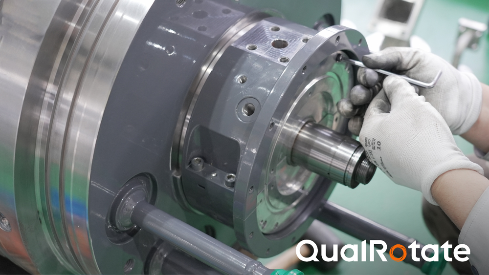 Offshore Oil & Gas Scenarios: Common Requirements Imposed by the Marine Environment on Centrifugal Compressors Offshore Oil & Gas Scenarios: Common Requirements Imposed by the Marine Environment on Centrifugal Compressors